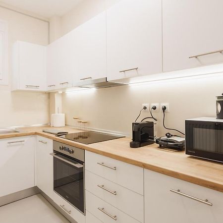 Fully Renovated Luxurious Semi-Basement Studio Αθήνα Εξωτερικό φωτογραφία